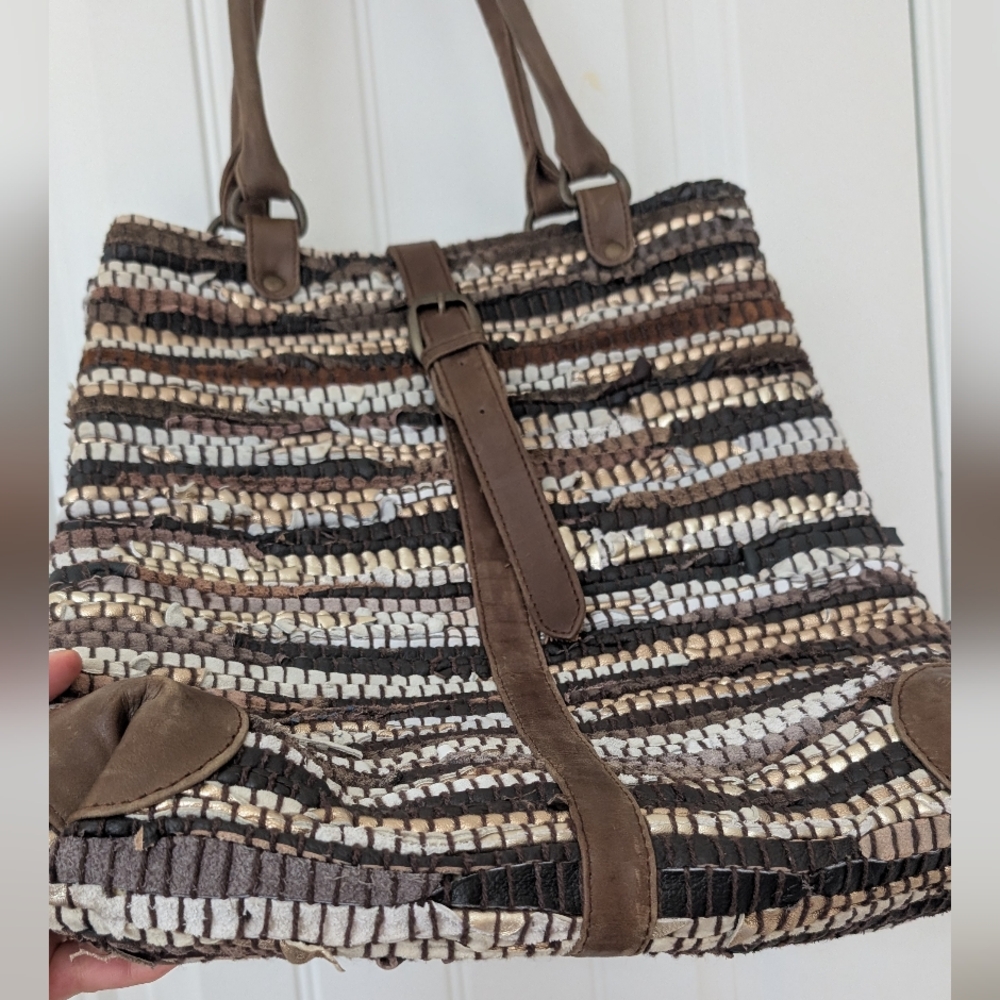 Chindi Rug Bag Tote In Brown Metallic View 4